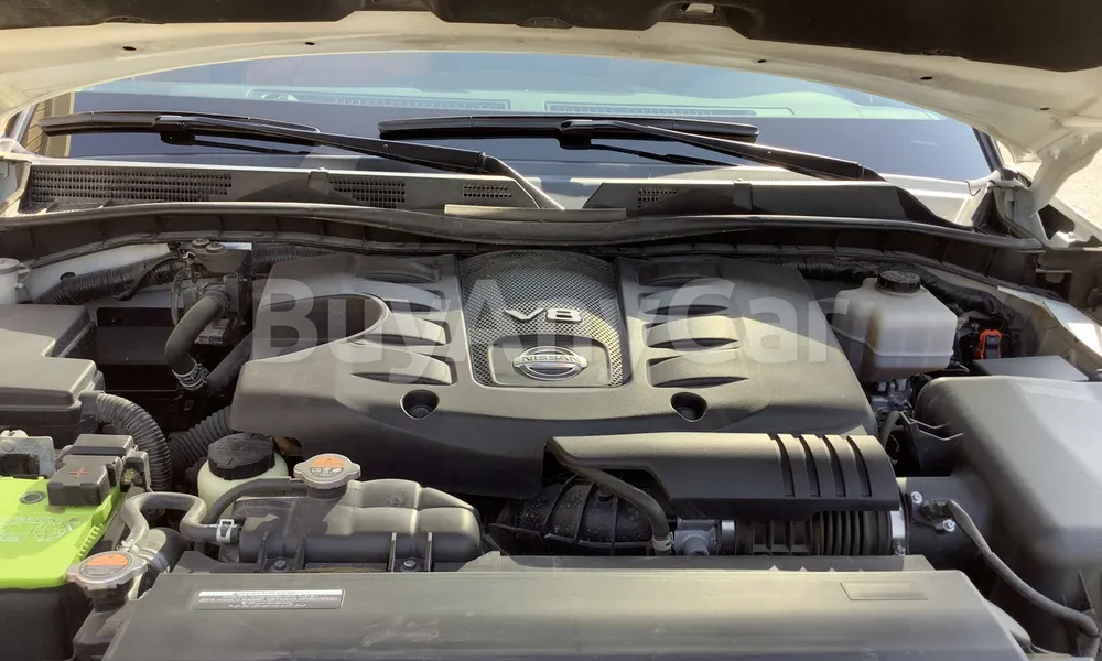 Vehicle photo 6
