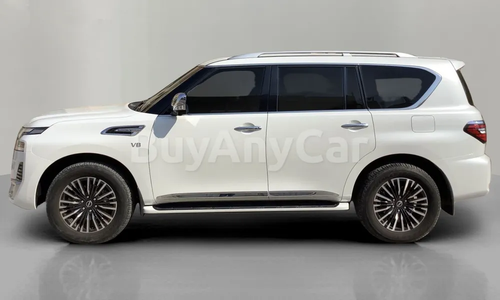 Vehicle photo 4