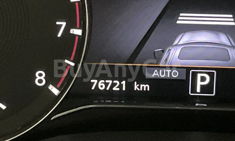 Vehicle photo 6