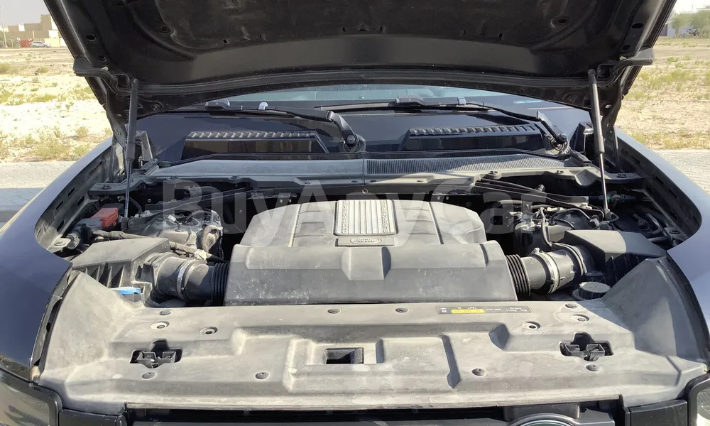 Vehicle photo 6