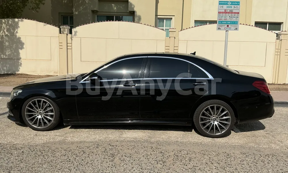 Vehicle photo 4