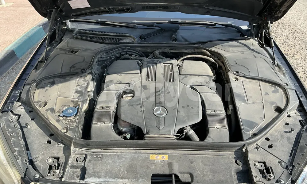 Vehicle photo 6