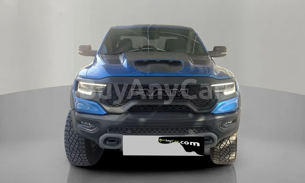 Vehicle photo 1