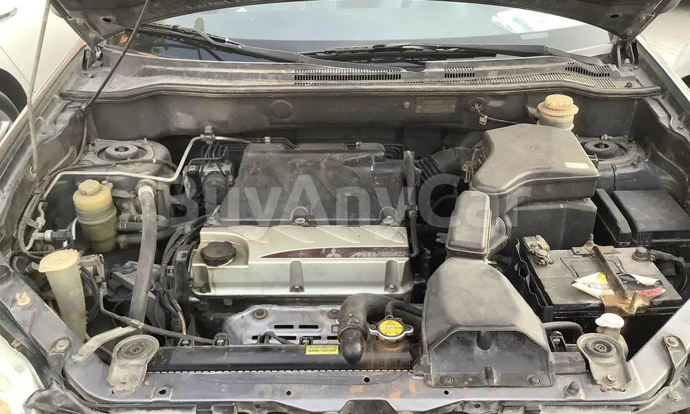 Vehicle photo 6