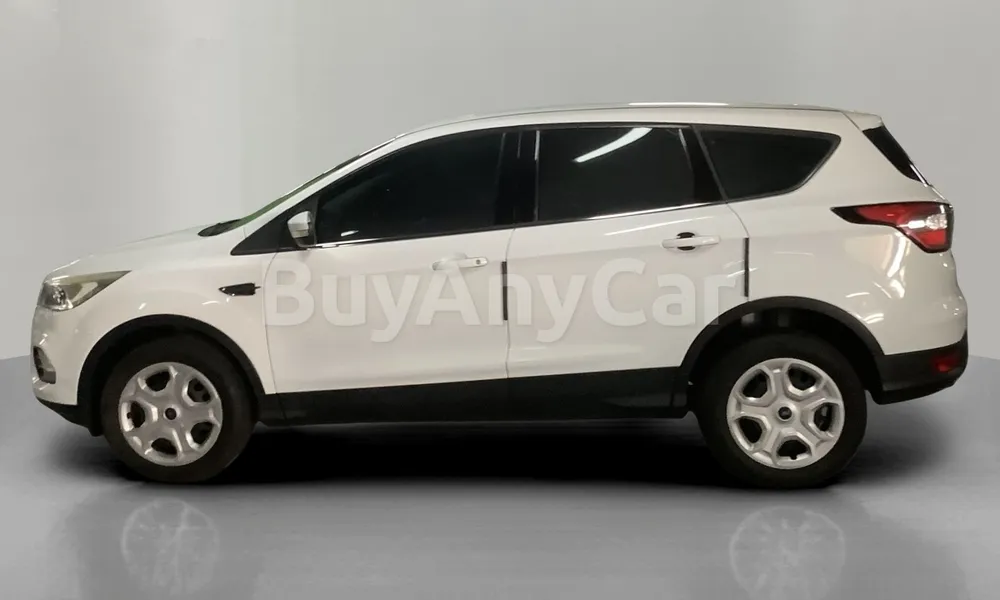 Vehicle photo 5
