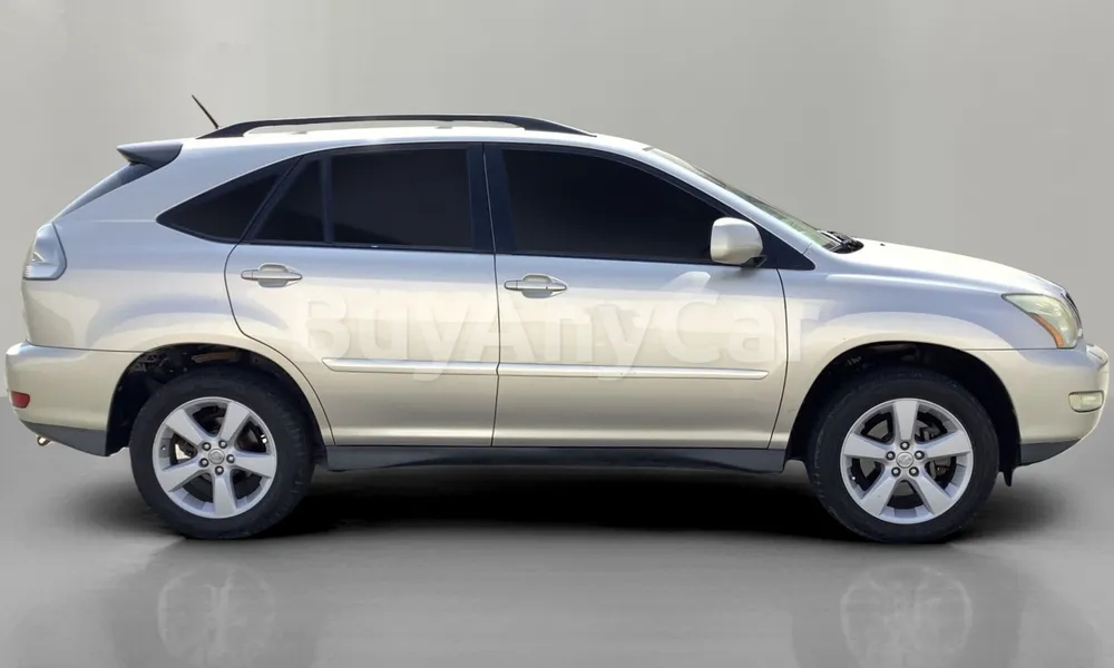 Vehicle photo 3