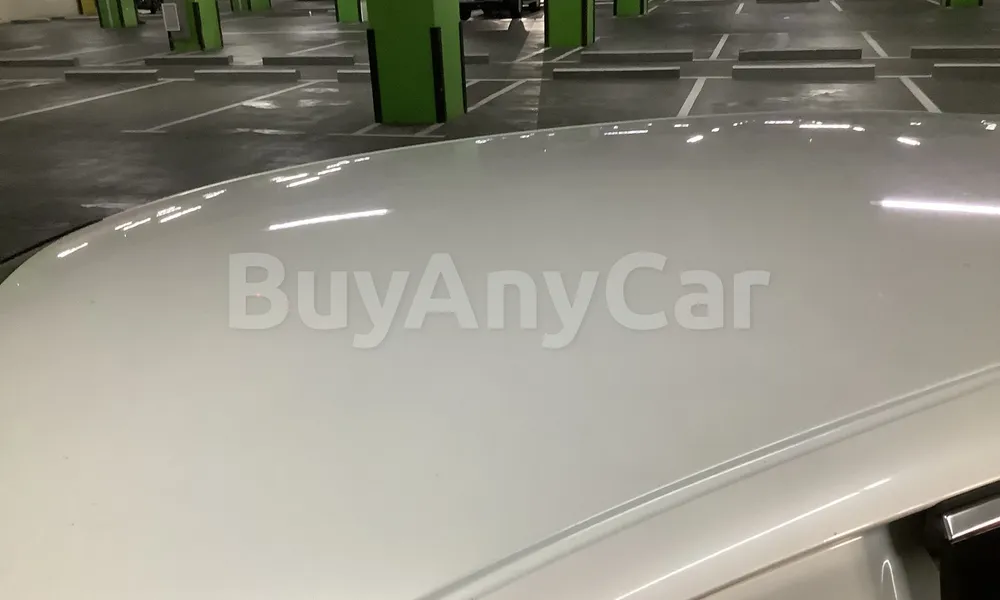 Vehicle photo 5