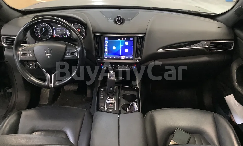 Vehicle photo 8