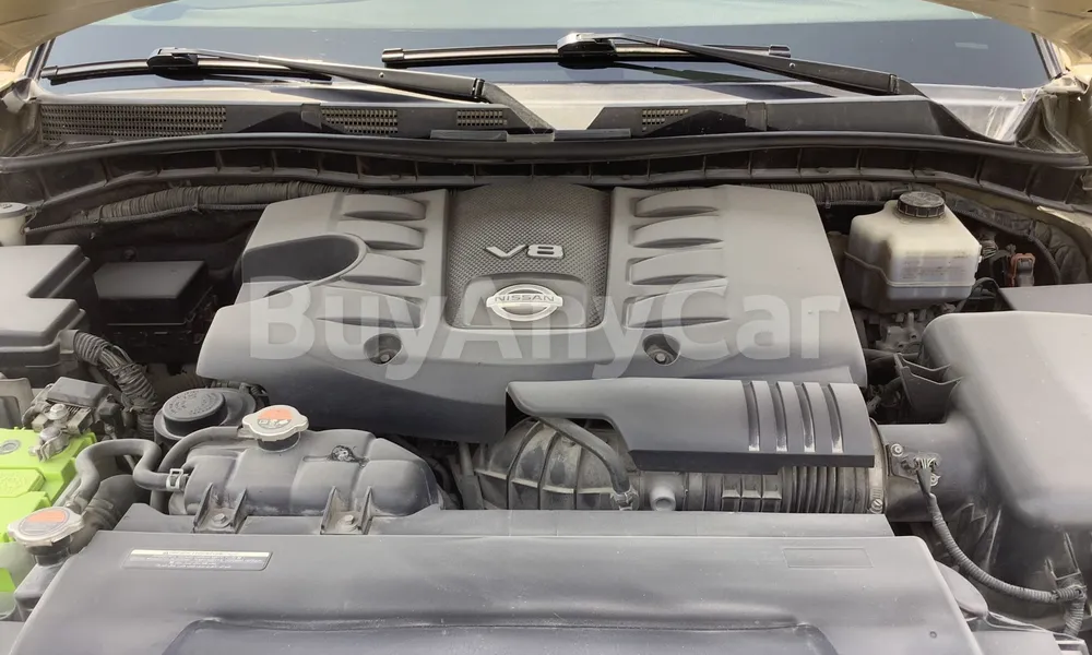 Vehicle photo 6