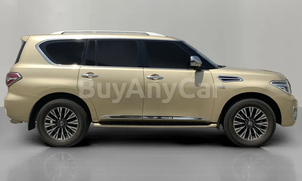 Vehicle photo 3