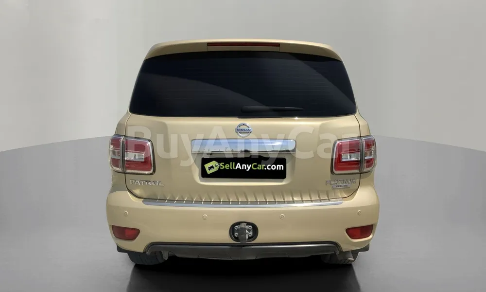 Vehicle photo 2