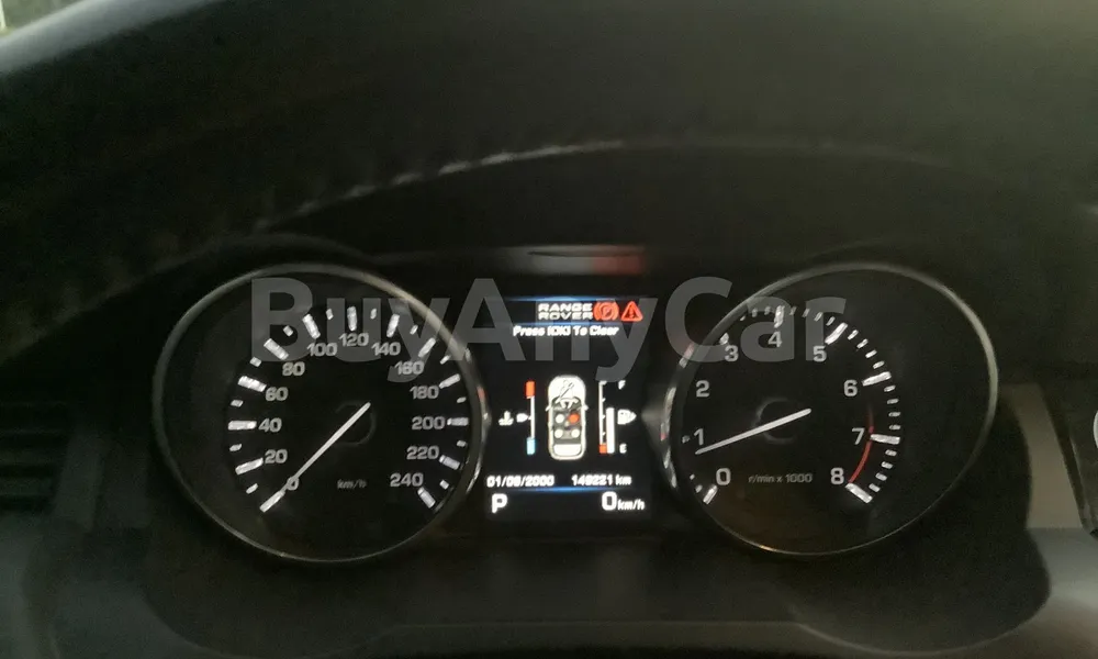 Vehicle photo 6