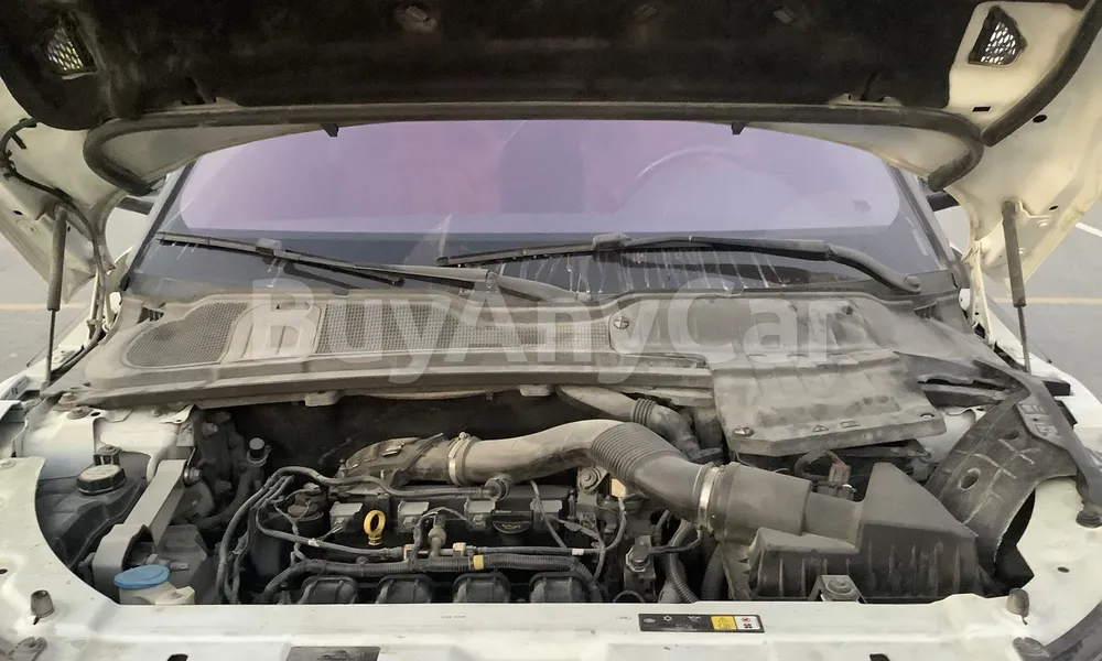 Vehicle photo 7