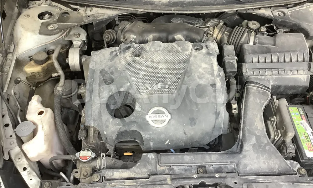 Vehicle photo 6