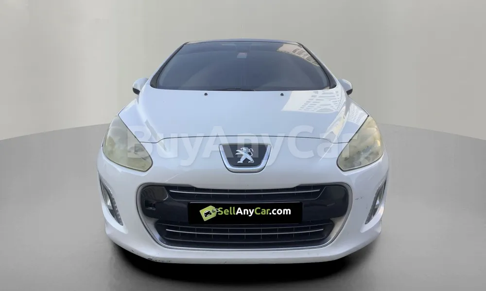 Vehicle photo 1