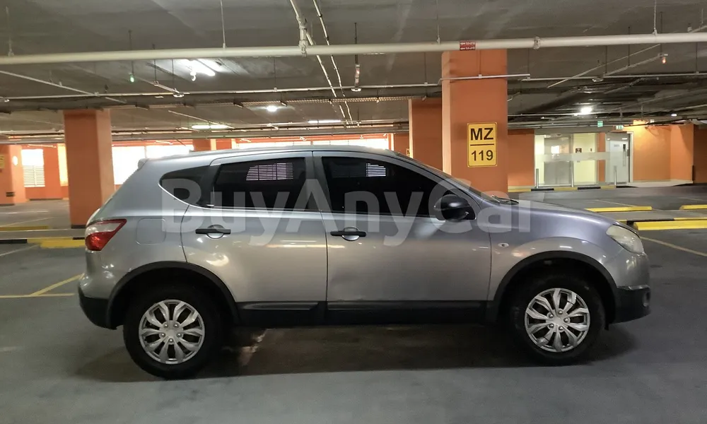 Vehicle photo 3
