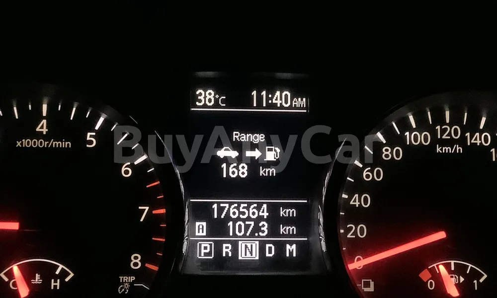 Vehicle photo 7