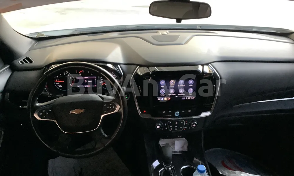 Vehicle photo 8