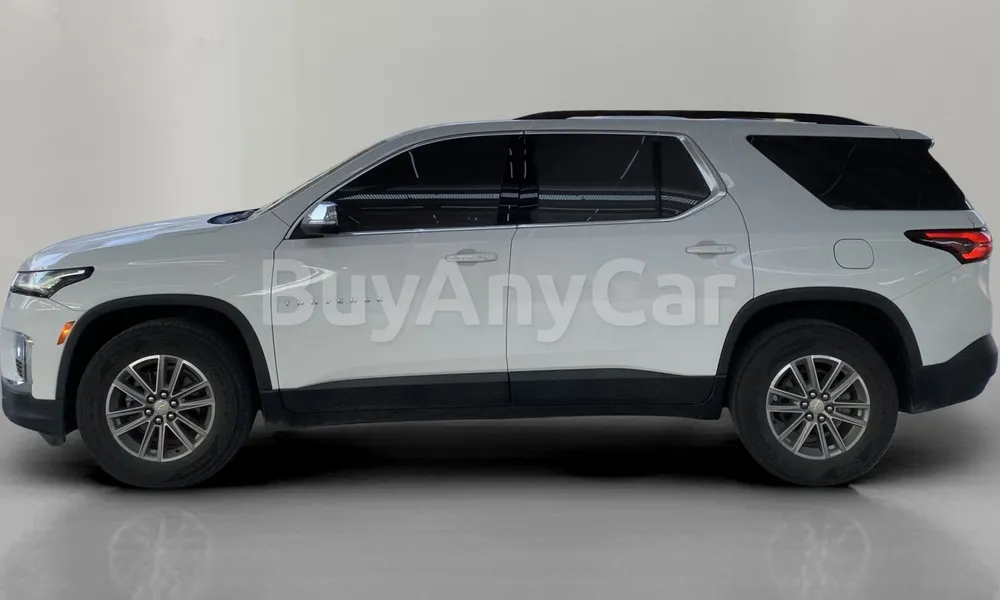 Vehicle photo 4