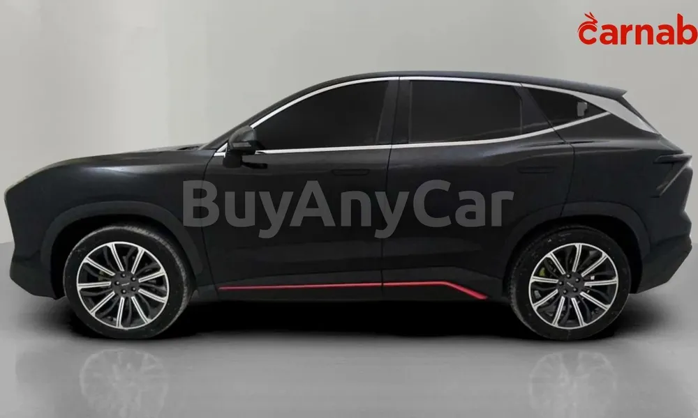 Vehicle photo 5