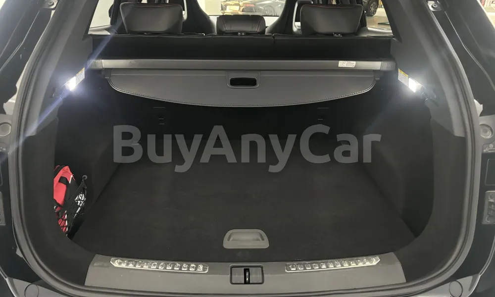 Vehicle photo 14