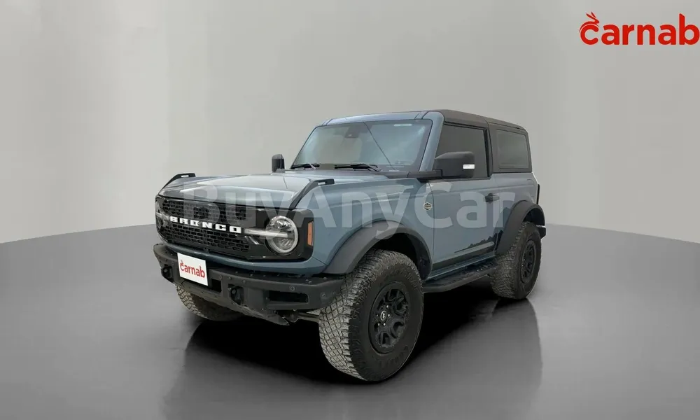 Vehicle photo 7