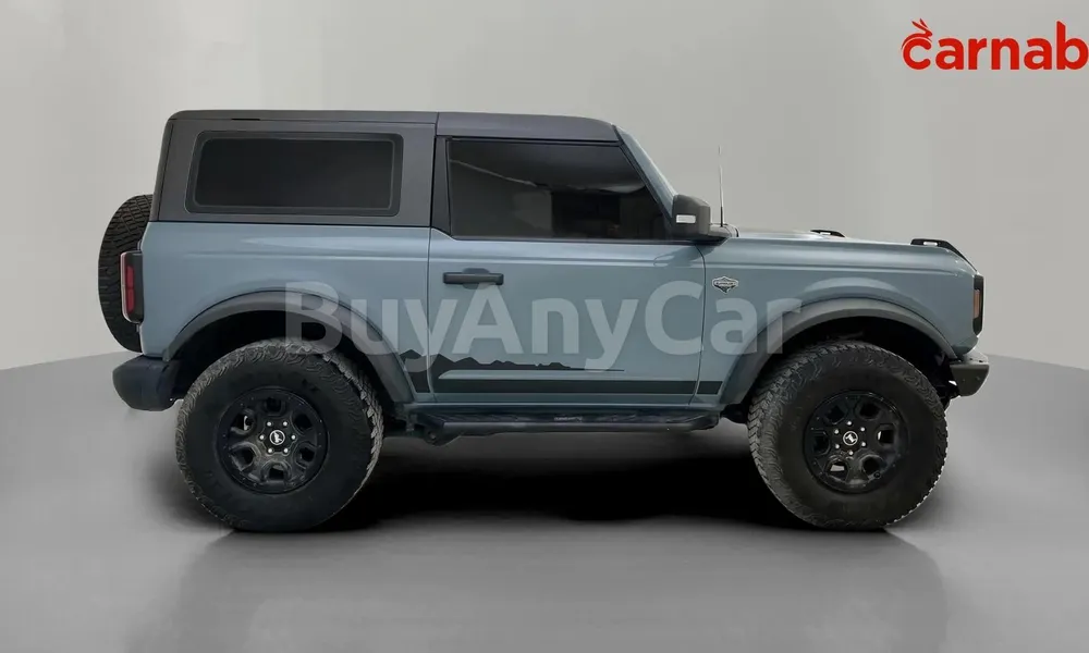 Vehicle photo 3