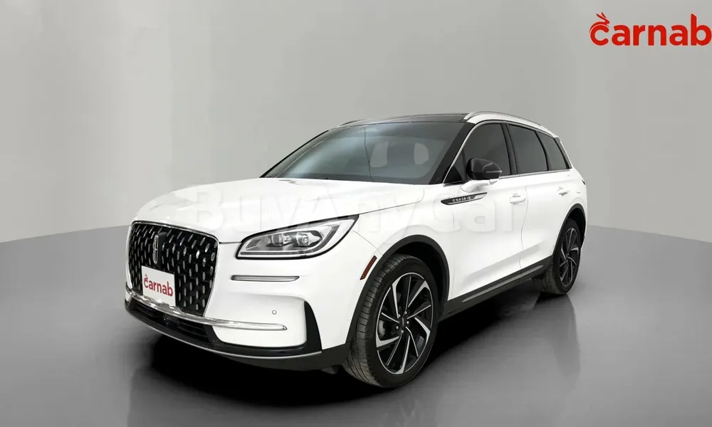 Vehicle photo 7