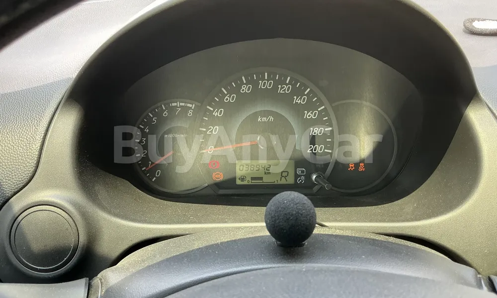 Vehicle photo 7