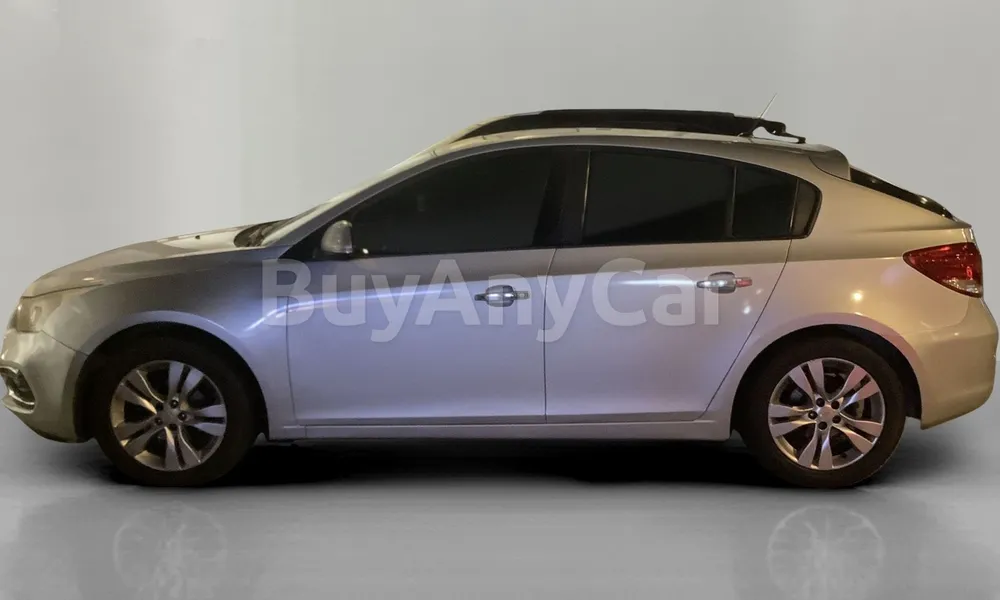 Vehicle photo 4