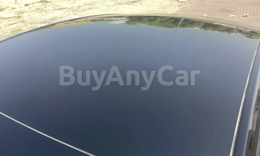 Vehicle photo 5
