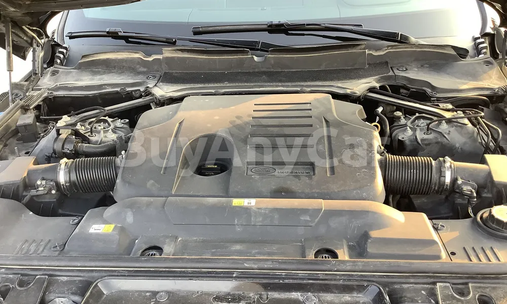 Vehicle photo 6