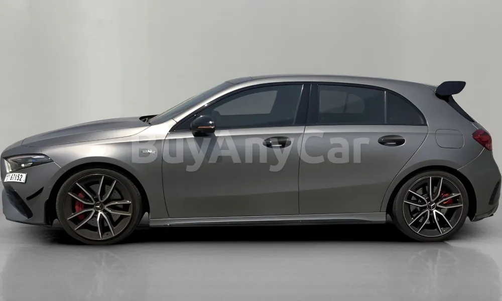 Vehicle photo 4