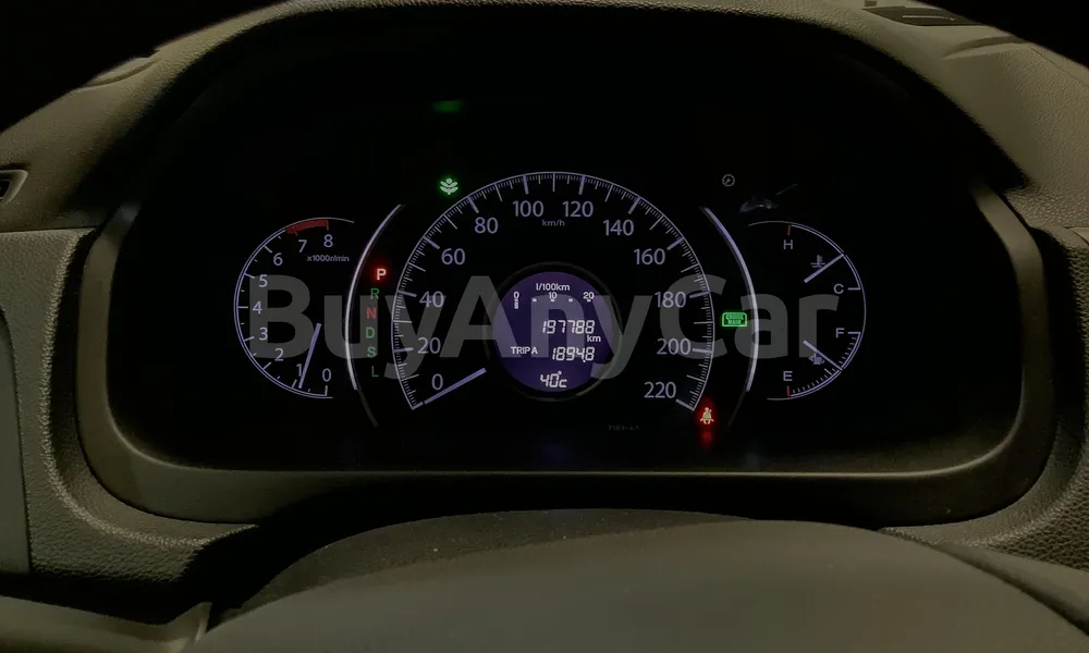 Vehicle photo 6