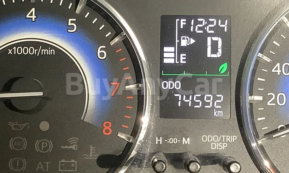Vehicle photo 7