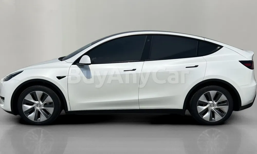 Vehicle photo 4