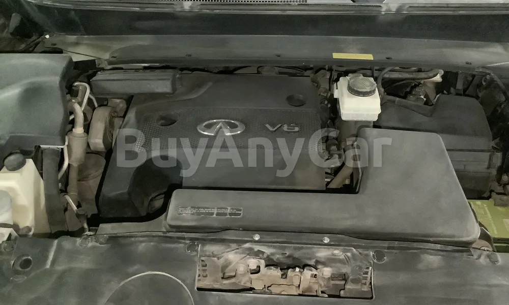 Vehicle photo 6
