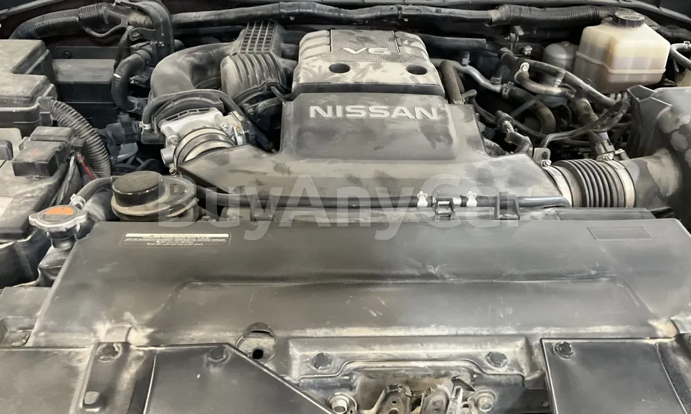 Vehicle photo 6