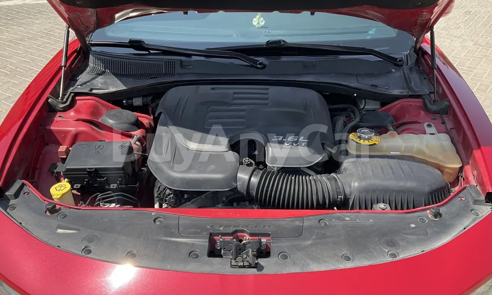 Vehicle photo 6