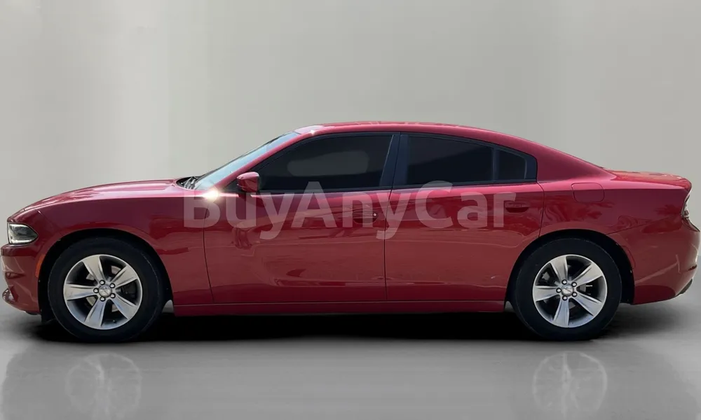 Vehicle photo 4