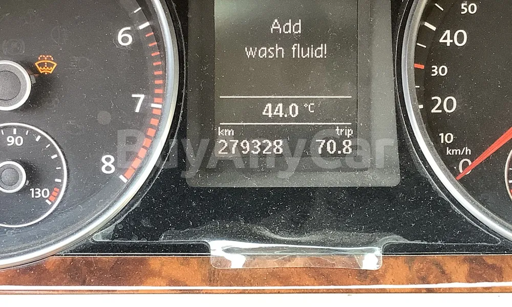 Vehicle photo 7