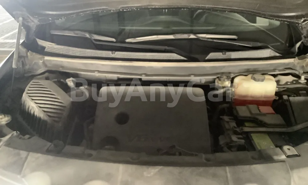 Vehicle photo 7