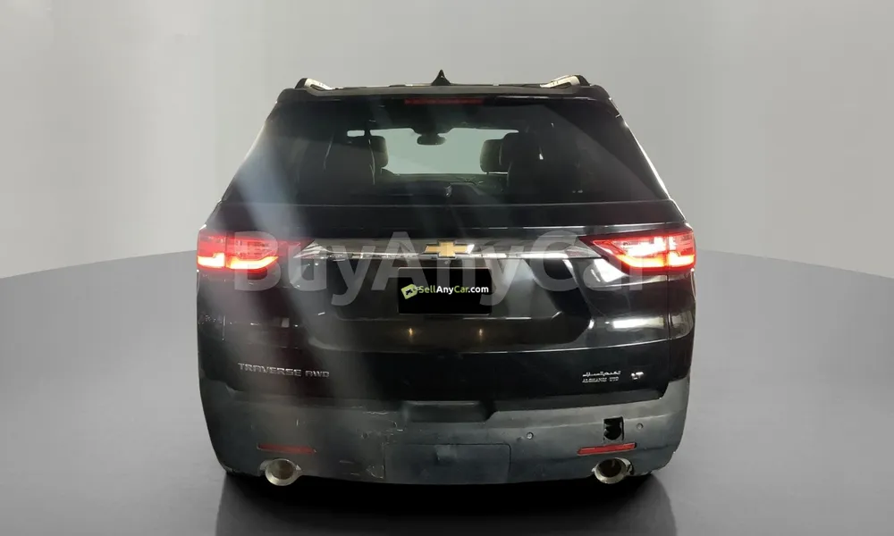 Vehicle photo 3