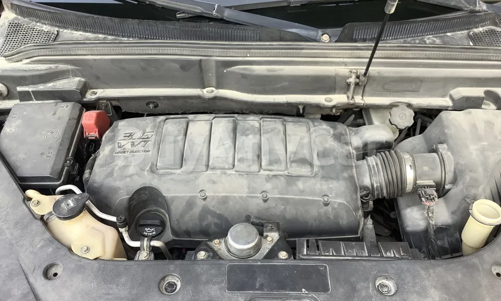 Vehicle photo 6
