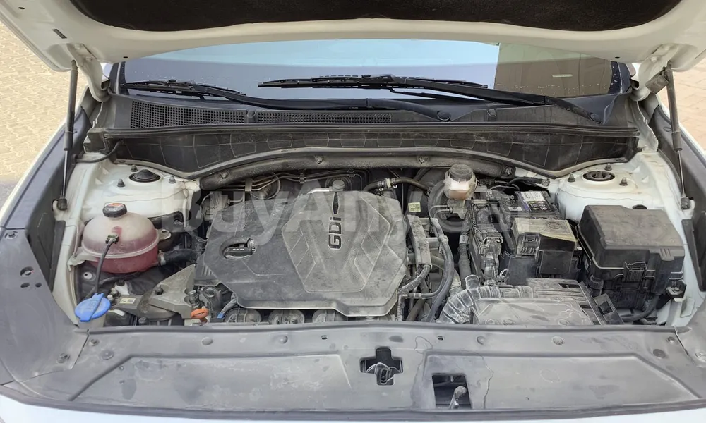 Vehicle photo 6
