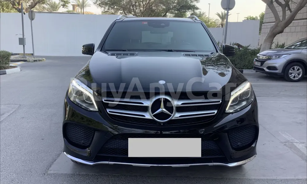Vehicle photo 1