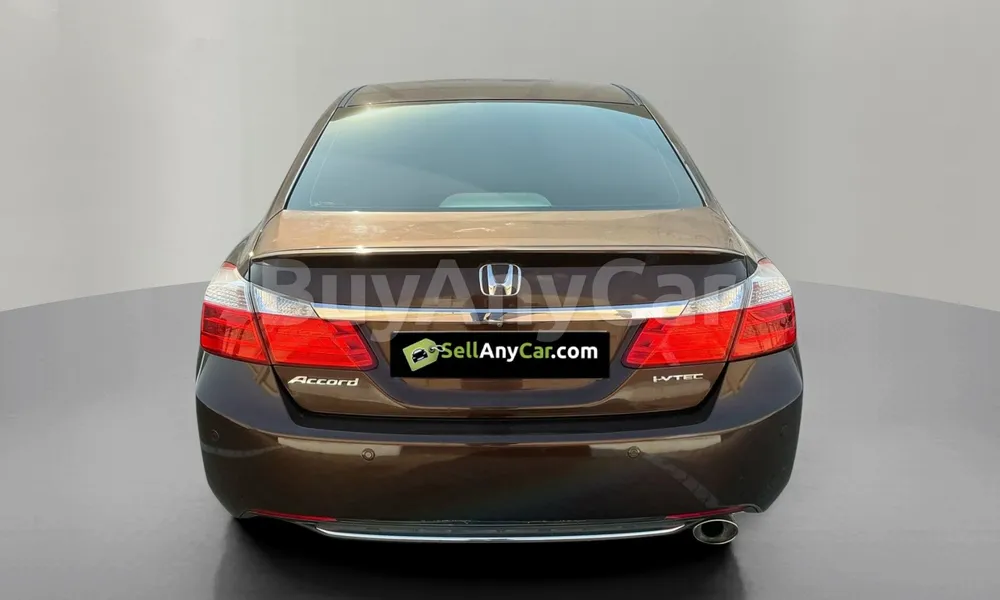 Vehicle photo 2
