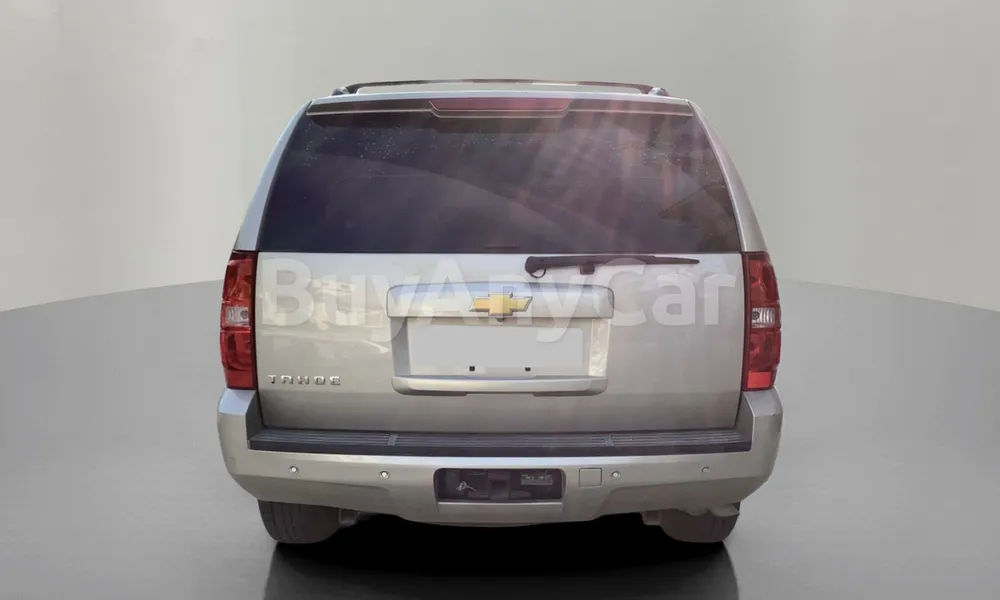 Vehicle photo 2