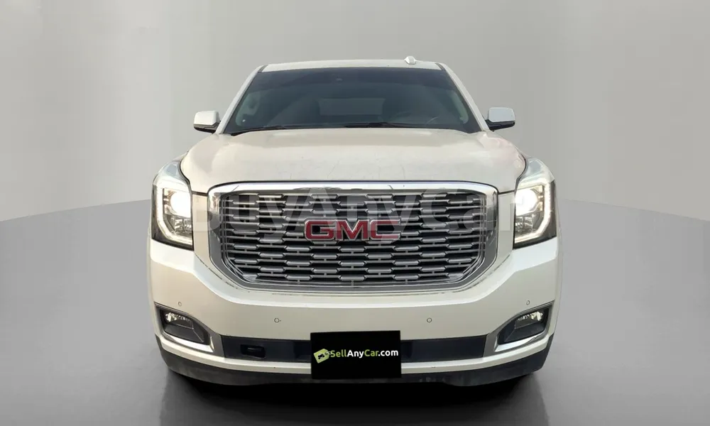 Vehicle photo 1