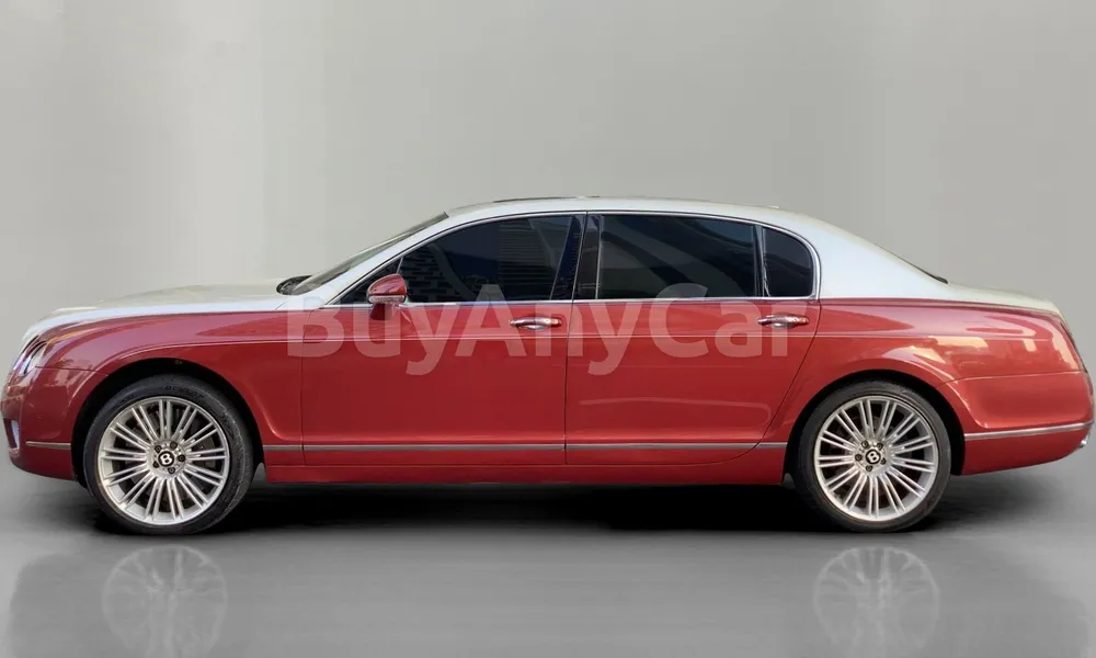 Vehicle photo 4